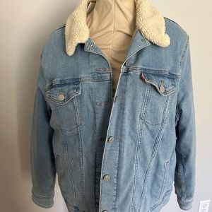 Levi’s Jacket with Sherpa collar